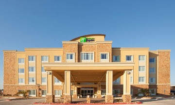 Holiday Inn Express Hotel & Suites Buda
