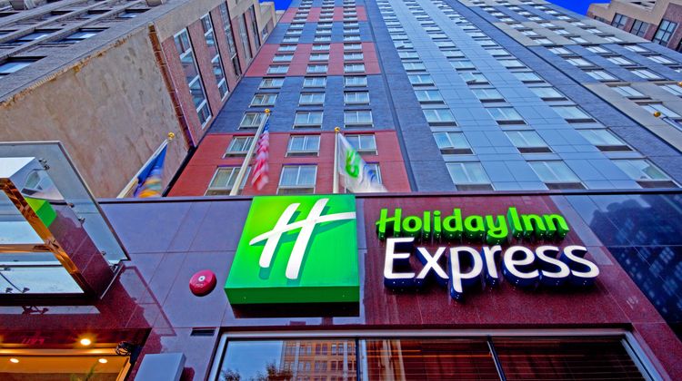 Holiday Inn Express NYC-Times Square Exterior