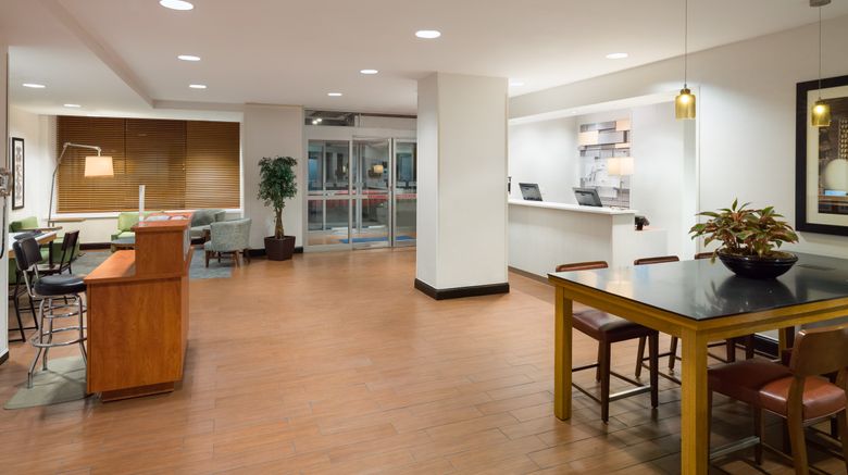 <b>Holiday Inn Express NYC-Times Square Lobby</b>. Images powered by <a href="https://www.leonardoworldwide.com/" title="Leonardo Worldwide" target="_blank">Leonardo</a>.