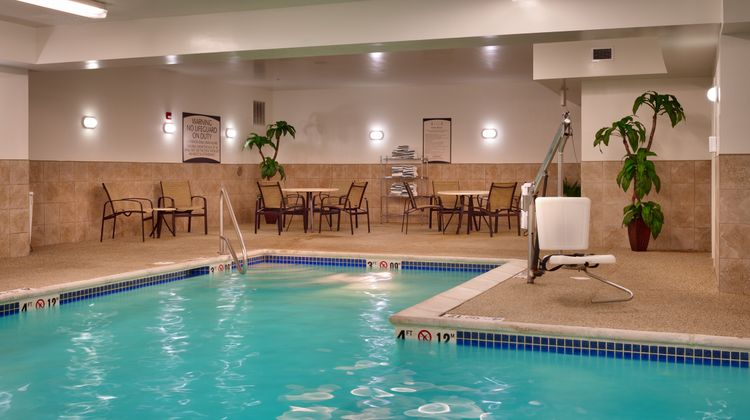 Staybridge Suites - Omaha Pool