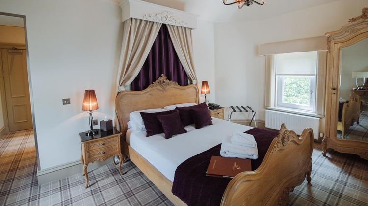 Lynnhurst Hotel Room