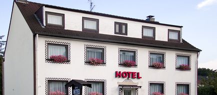 Hotel Kolner Hof Refrath Exterior