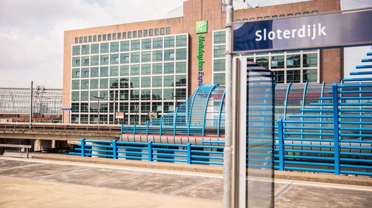 Holiday Inn Express Amsterdam-Sloterdijk Exterior