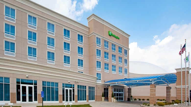 Holiday Inn Toledo-Maumee (I-80/90) Exterior. Images powered by <a href="https://www.leonardoworldwide.com" target="_blank" rel="noopener">Leonardo</a>.