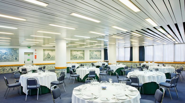 <b>Holiday Inn Lisbon Continental Ballroom</b>. Images powered by <a href="https://www.leonardoworldwide.com/" title="Leonardo Worldwide" target="_blank">Leonardo</a>.