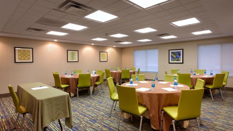 <b>Holiday Inn Express Hotel & Suites Meeting</b>. Images powered by <a href="https://www.leonardoworldwide.com/" title="Leonardo Worldwide" target="_blank">Leonardo</a>.