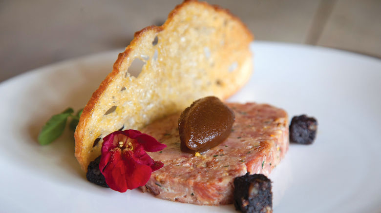 <b>Dartington Hall Hotel Restaurant</b>. Images powered by <a href="https://www.leonardoworldwide.com/" title="Leonardo Worldwide" target="_blank">Leonardo</a>.