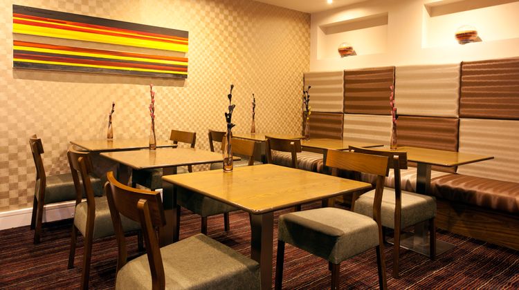 Holiday Inn Express Croydon Restaurant