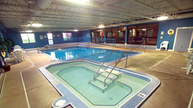 Holiday Inn Express Pool