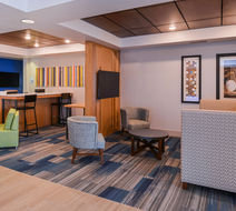 Holiday Inn Express Lobby