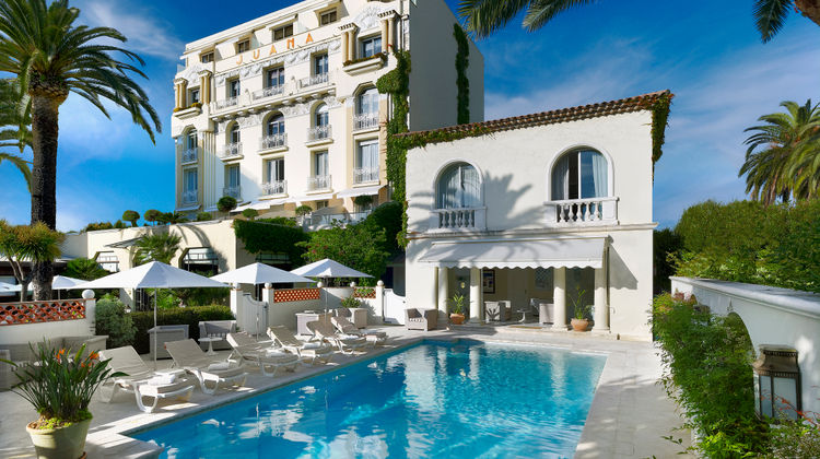 Hotel Juana Exterior