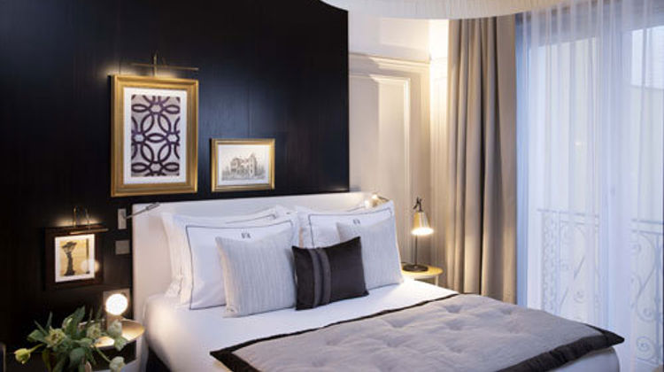 Le Damantin Hotel Room