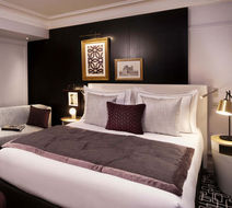 Le Damantin Hotel Room