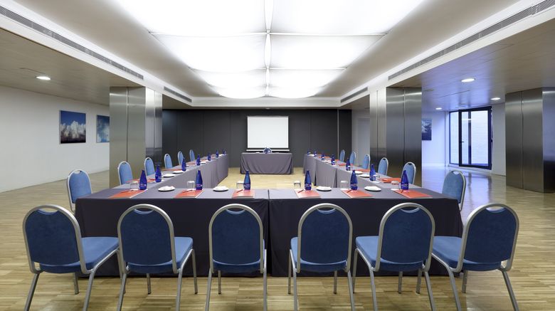 <b>EXE Tres Cantos Hotel Meeting</b>. Images powered by <a href="https://www.leonardoworldwide.com/" title="Leonardo Worldwide" target="_blank">Leonardo</a>.