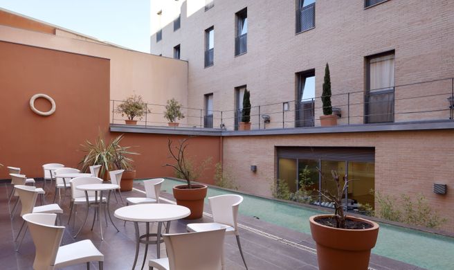 EXE Tres Cantos Hotel Exterior