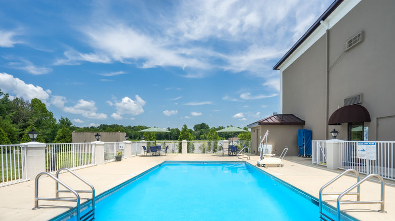 <b>Holiday Inn Express & Suites Fort Payne Pool</b>. Images powered by <a href="https://www.leonardoworldwide.com/" title="Leonardo Worldwide" target="_blank">Leonardo</a>.