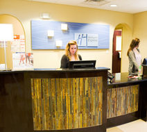 Holiday Inn Express & Suites Havelock Lobby