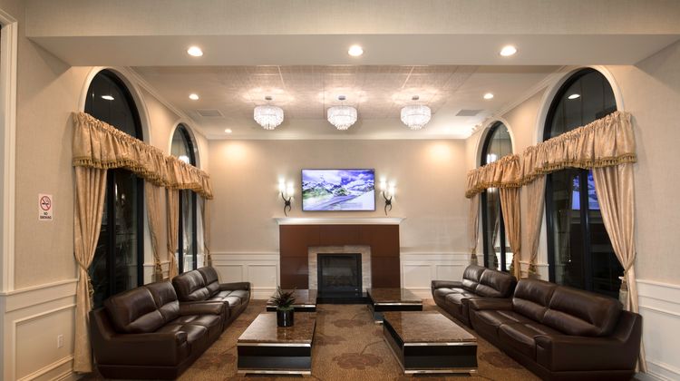 Holiday Inn El Monte Lobby
