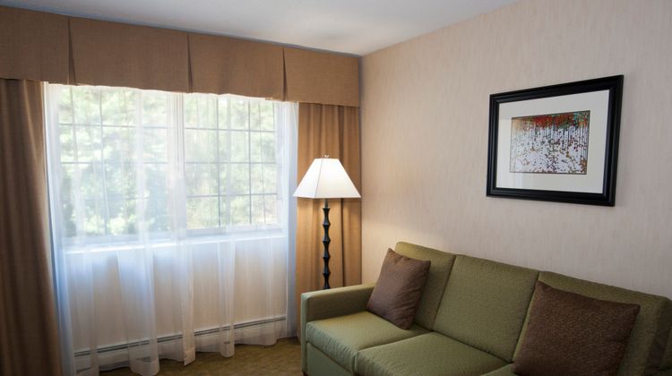 Holiday Inn Express Suite