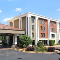 Holiday Inn Express Forsyth