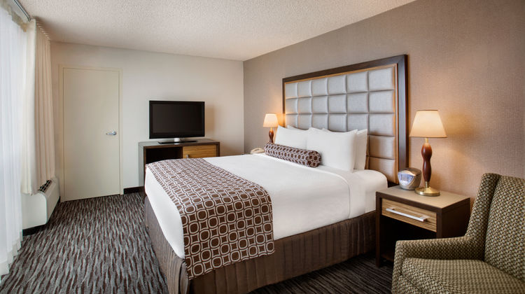 Crowne Plaza San Francisco Airport Suite