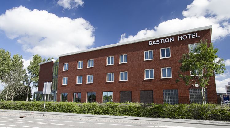 Bastion Europort Hotel Exterior