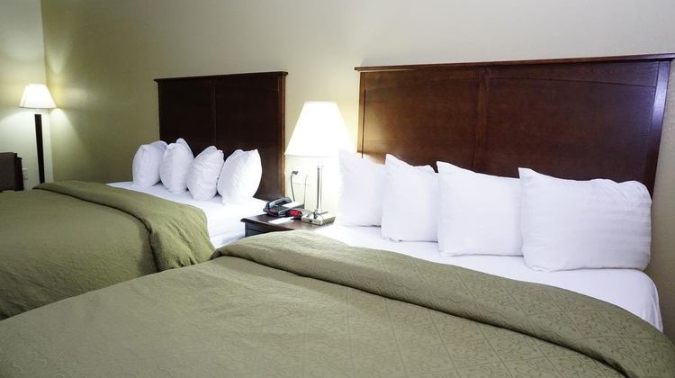 Scottish Inn Cresson Room
