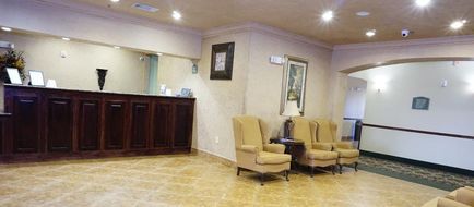 Scottish Inn Cresson Lobby