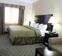 Scottish Inn Cresson Room