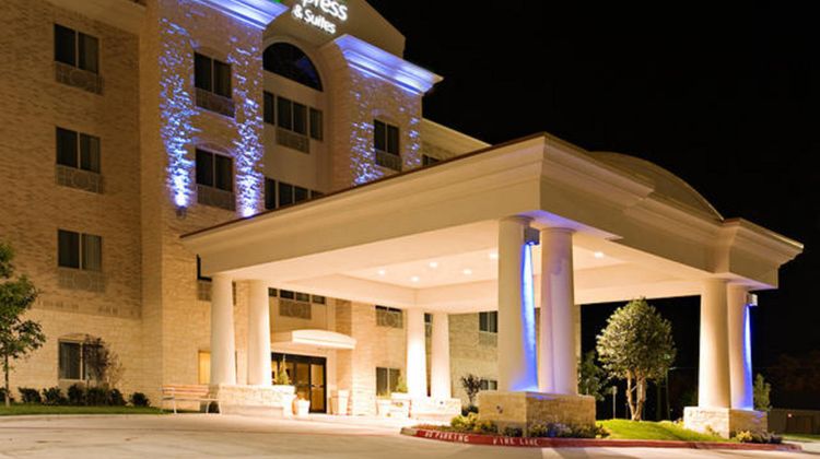 Holiday Inn Express Borger Exterior