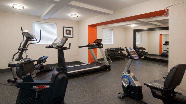 Holiday Inn Express Nashville Health Club