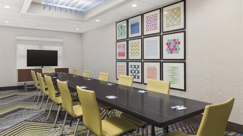 <b>Holiday Inn Express Byron Meeting</b>. Images powered by <a href="https://www.leonardoworldwide.com/" title="Leonardo Worldwide" target="_blank">Leonardo</a>.