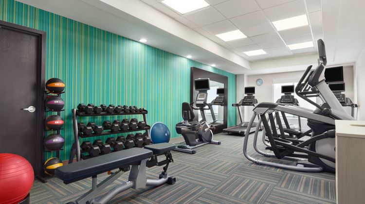 Holiday Inn Express Hotel & Suites Health Club