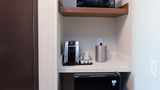 <b>Holiday Inn Express Los Angeles Room</b>. Images powered by <a href="https://www.leonardoworldwide.com/" title="Leonardo Worldwide" target="_blank">Leonardo</a>.