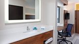 <b>Holiday Inn Express Los Angeles Room</b>. Images powered by <a href="https://www.leonardoworldwide.com/" title="Leonardo Worldwide" target="_blank">Leonardo</a>.