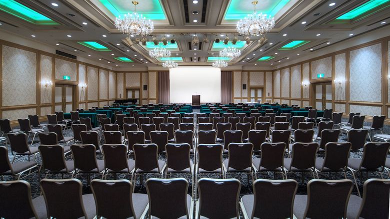 <b>ANA Crowne Plaza, an IHG Hotel Meeting</b>. Images powered by <a href="https://www.leonardoworldwide.com/" title="Leonardo Worldwide" target="_blank">Leonardo</a>.