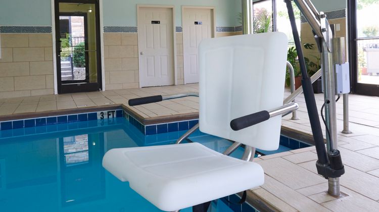 Holiday Inn Express Pool