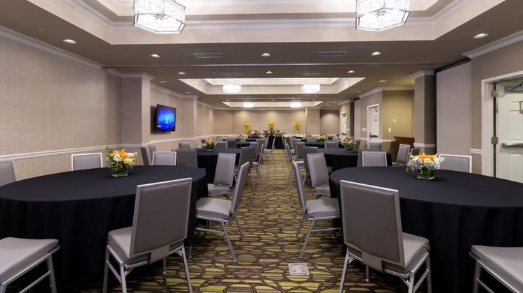 Holiday Inn Express Historic District Ballroom