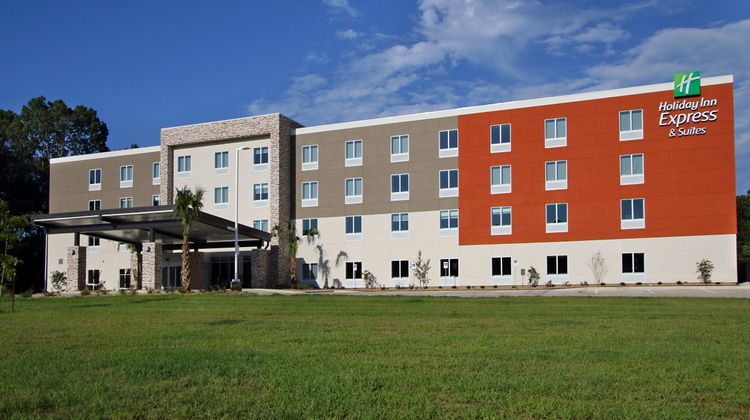 Holiday Inn Express/Suites Columbus N Exterior