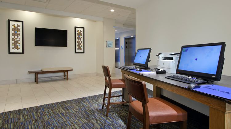 Holiday Inn Express/Suites Columbus N Other