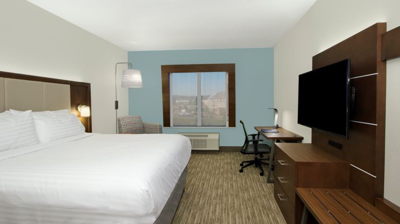 <b>Holiday Inn Express/Suites Columbus N Room</b>. Images powered by <a href="https://www.leonardoworldwide.com/" title="Leonardo Worldwide" target="_blank">Leonardo</a>.