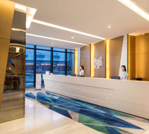 Holiday Inn Express Taihu New City Lobby