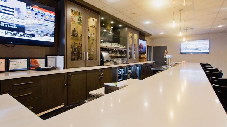 Holiday Inn Peterborough Waterfront Restaurant