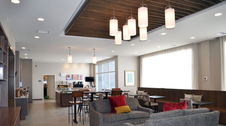 <b>Staybridge Suites Red Deer North Lobby</b>. Images powered by <a href="https://www.leonardoworldwide.com/" title="Leonardo Worldwide" target="_blank">Leonardo</a>.