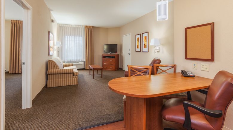 <b>Candlewood Suites Houston I-10 E Suite</b>. Images powered by <a href="https://www.leonardoworldwide.com/" title="Leonardo Worldwide" target="_blank">Leonardo</a>.