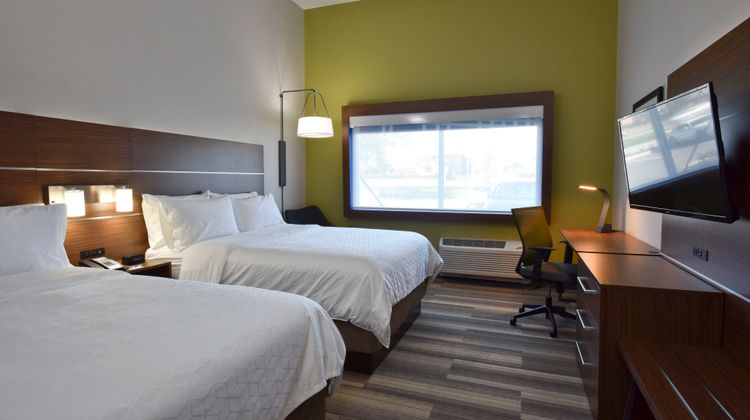 Holiday Inn Express/Stes-Lake Nona Area Room
