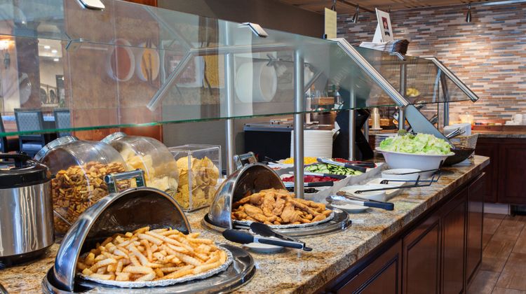 Staybridge Suites Irvine East Lake Fores Restaurant