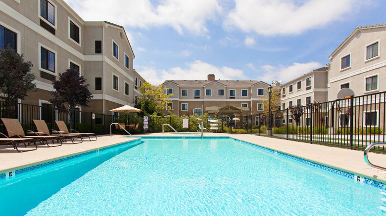 <b>Staybridge Suites Irvine East Lake Fores Pool</b>. Images powered by <a href="https://www.leonardoworldwide.com/" title="Leonardo Worldwide" target="_blank">Leonardo</a>.