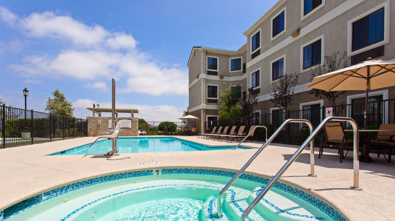 <b>Staybridge Suites Irvine East Lake Fores Pool</b>. Images powered by <a href="https://www.leonardoworldwide.com/" title="Leonardo Worldwide" target="_blank">Leonardo</a>.