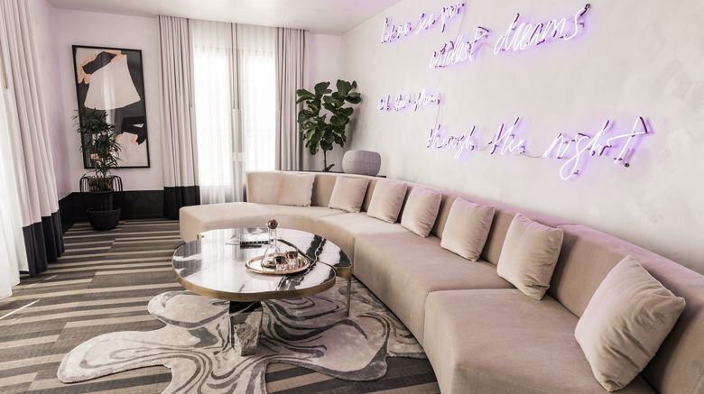 <b>Kimpton La Peer Hotel Suite</b>. Images powered by <a href="https://www.leonardoworldwide.com/" title="Leonardo Worldwide" target="_blank">Leonardo</a>.